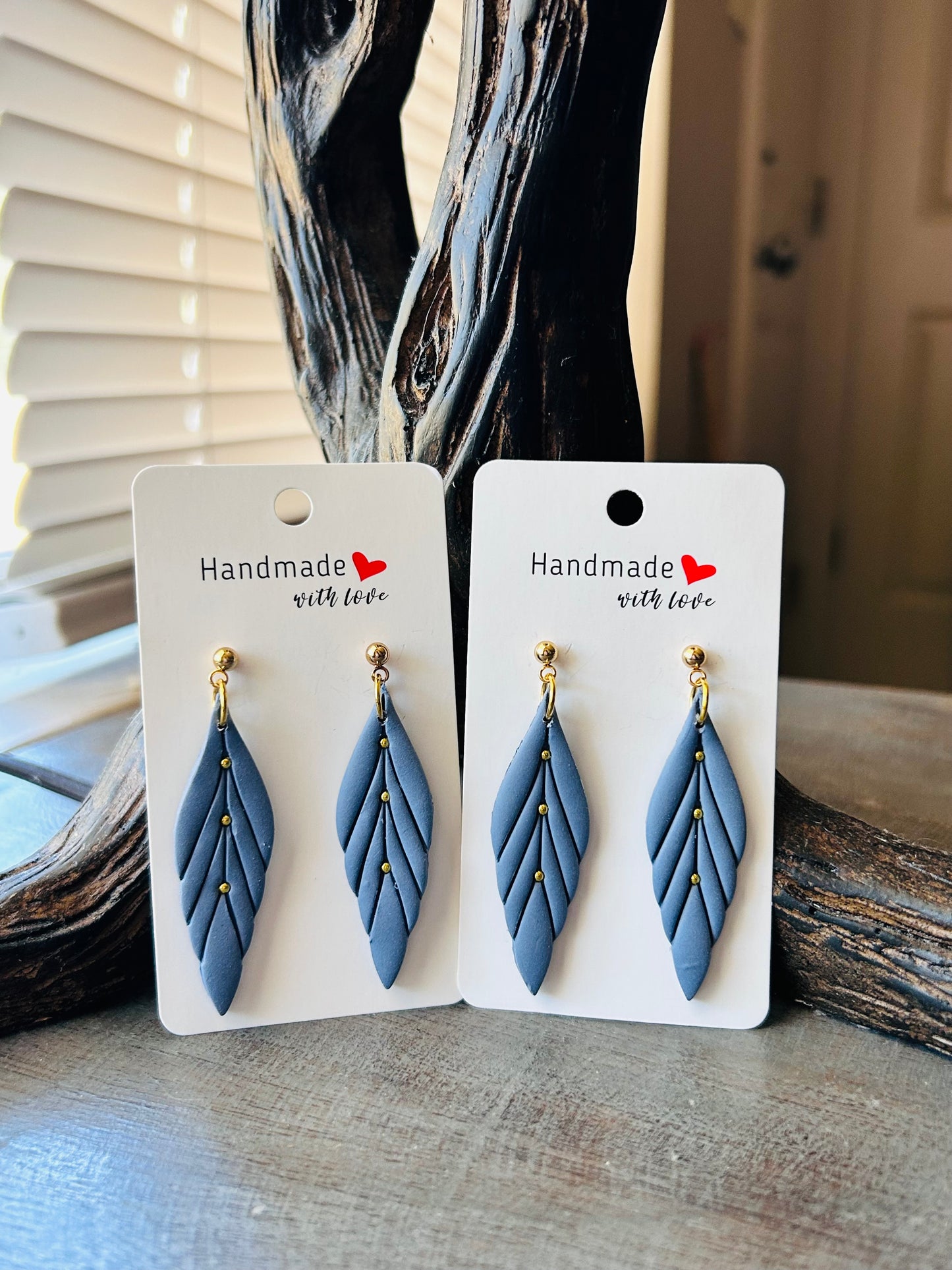 LEAF EARRINGS