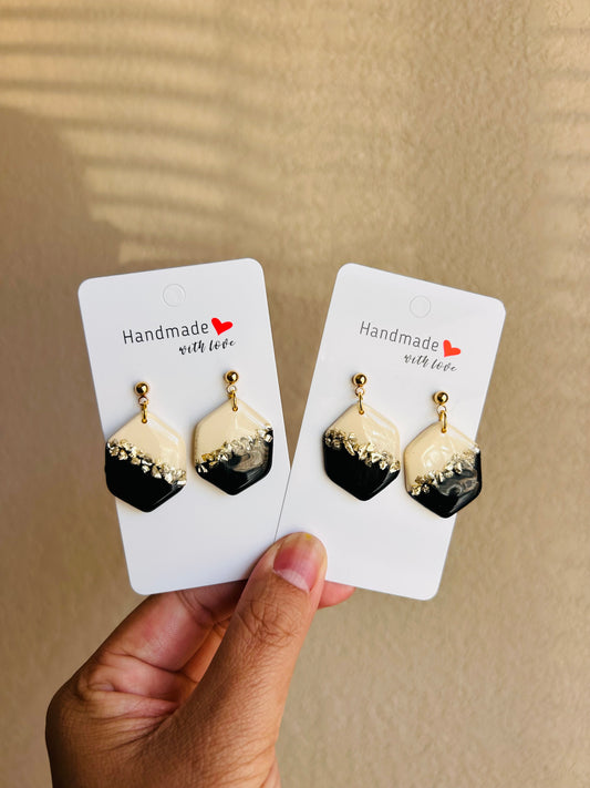SANDY EARRINGS