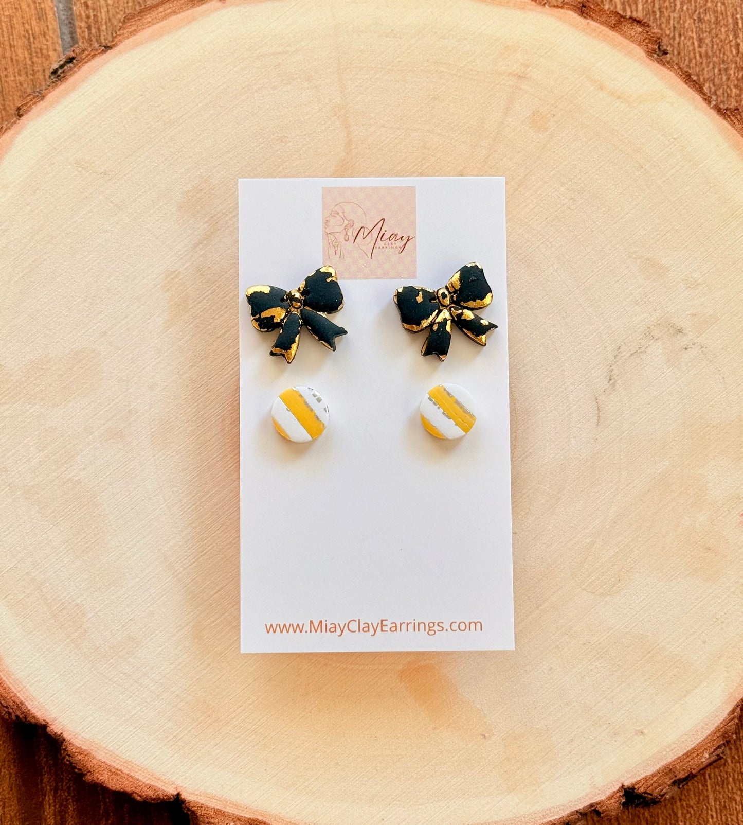 Bow Stud