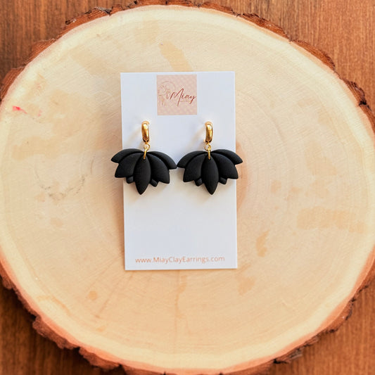 Lilie Earrings (Black)