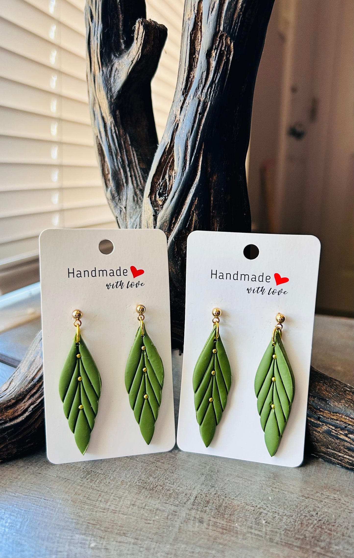 LEAF EARRINGS