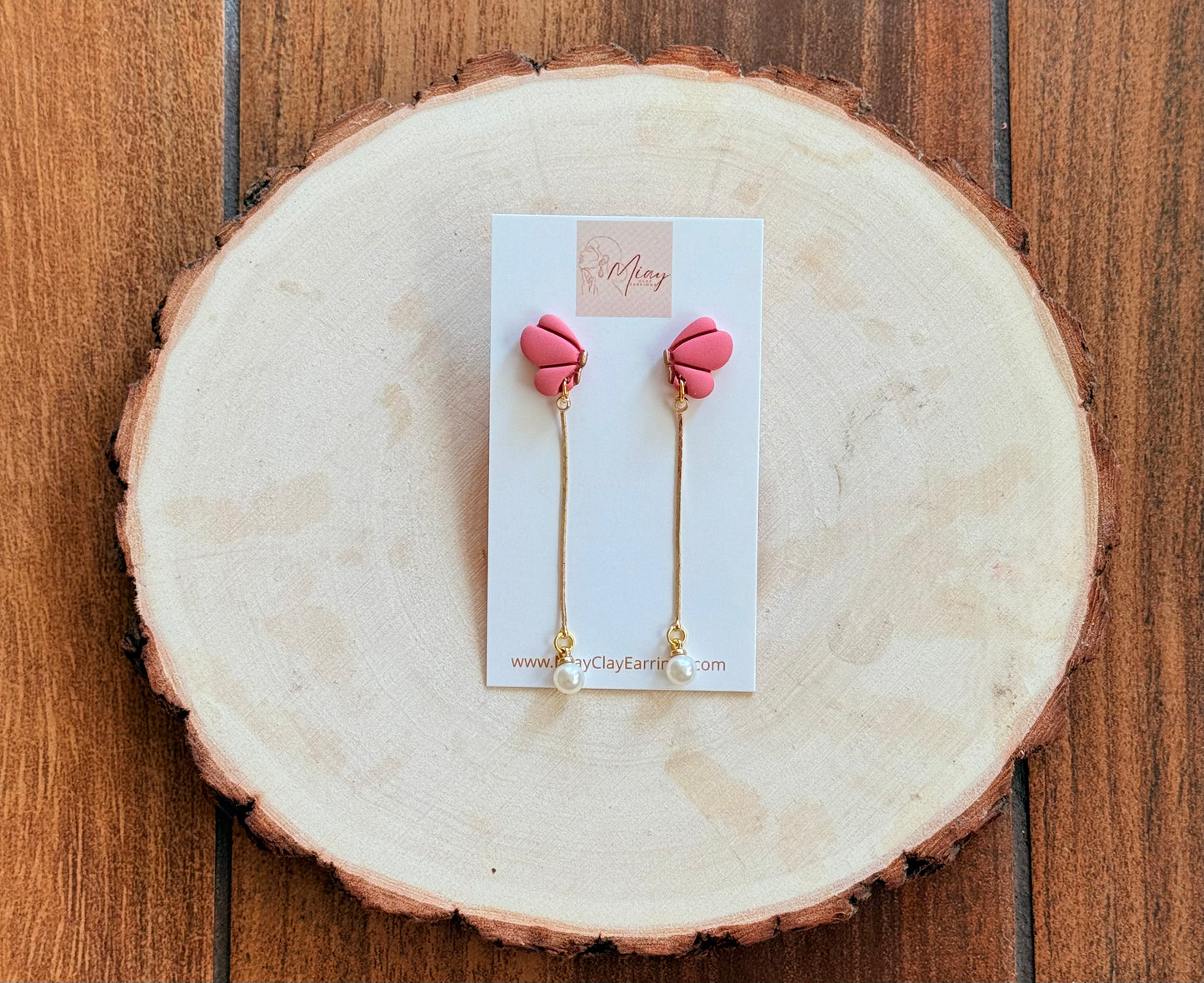 Butterpearl Earrings