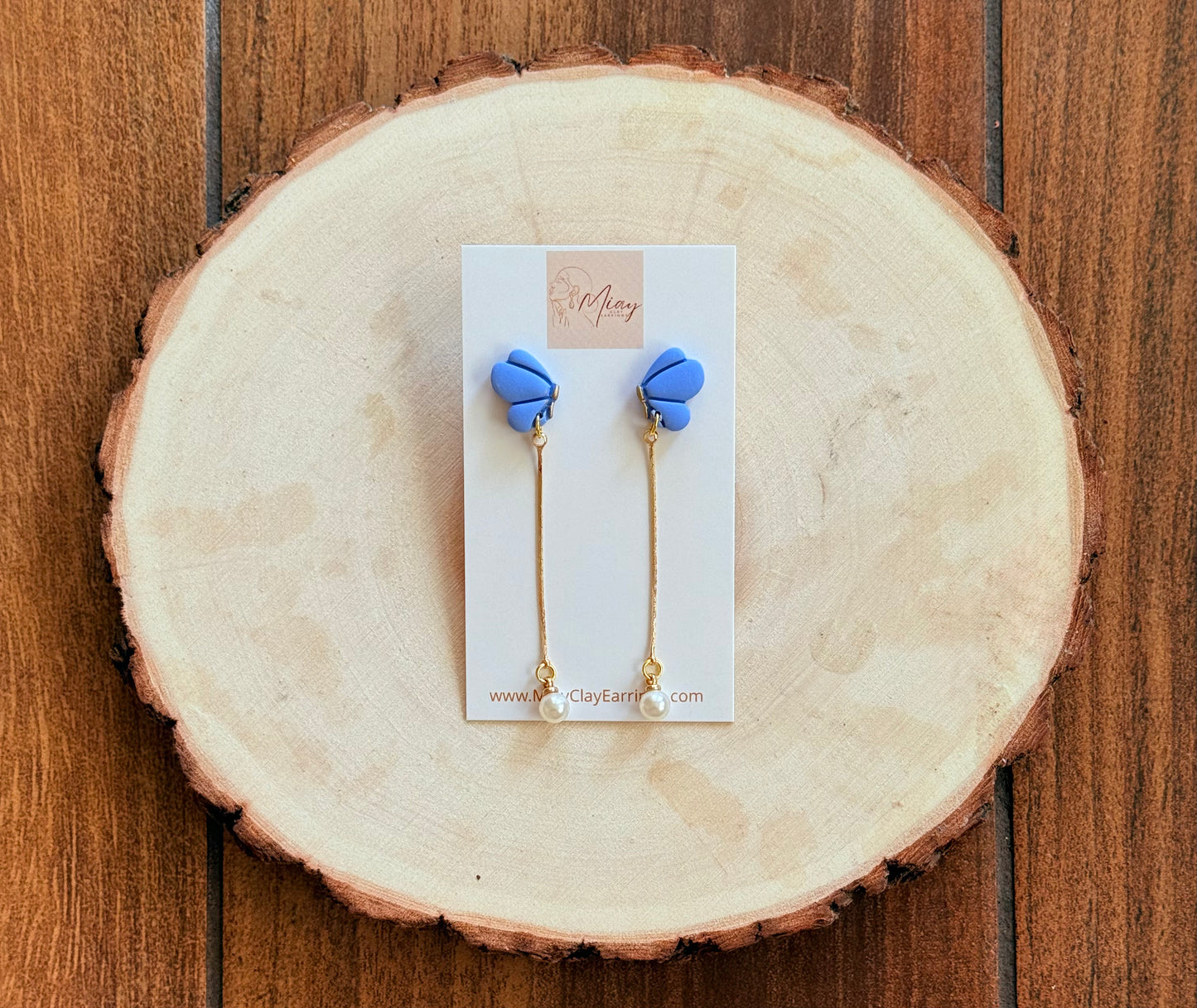 Butterpearl Earrings